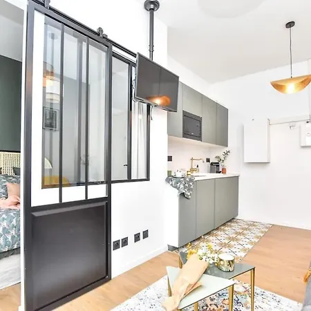 Charming Flat In Montmartre - Imhost شقة